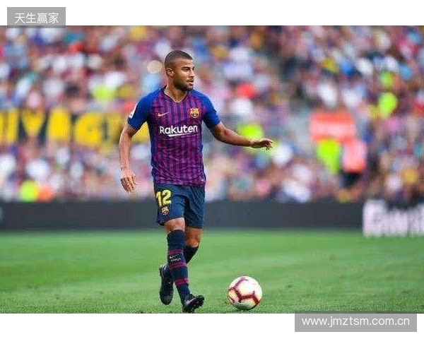 前教练：拉菲尼亚在攻防两端都能做贡献，他比登贝莱更全面