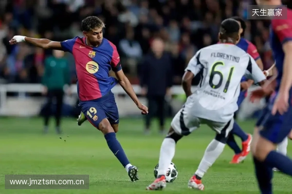 卡萨多:奥维耶多踢得很勇敢;训练都没见过亚马尔那样射门