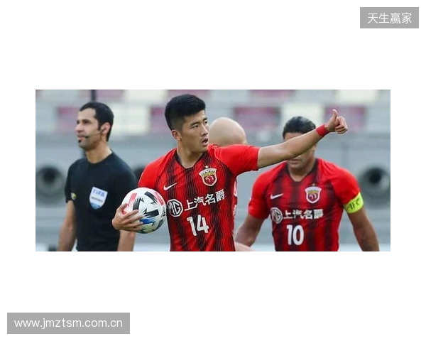 上海海港富盛经开6-1上海赛更达，李圣龙双响杨黔东获处子球